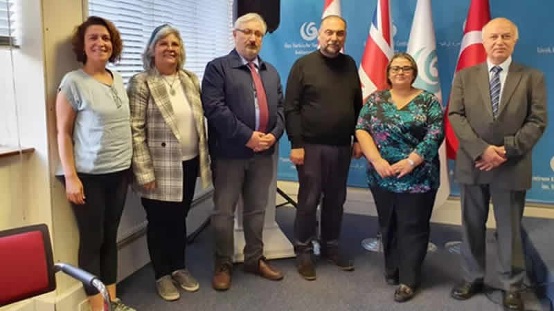Londra’da Türkçe eğitimin paydaşları bir araya geldi
