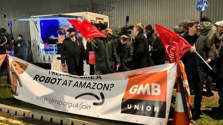 Coventry’de Amazon çalışanları iş bıraktı