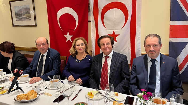 İngiltere Kıbrıs Türk Dernekler Konseyi ve dernekler, KKTC Başkanı Ersin Tatar ile bir araya geldi