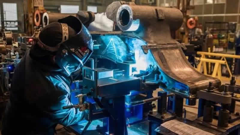 İngiltere fabrikalarında sipariş sıkıntısı