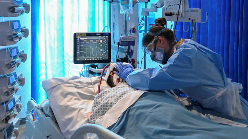 İngiltere’de Covid-19 hastası virüsten 411 gün sonra kurtuldu