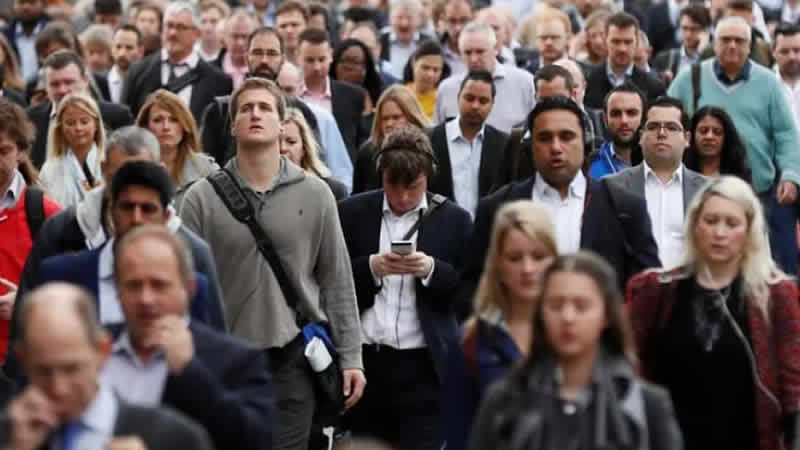 İngiltere’de yaşam standartları, 1950’den bu yana en büyük gerilemeyle karşı karşıya