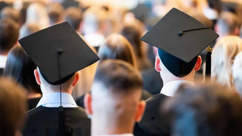İyi üniversitelerden davet almayan öğrenciler Birleşik Krallık’a kabul edilmeyebilir