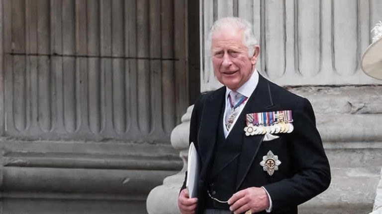 Kral Charles’tan kraliyet çalışanlarına “kral jest”