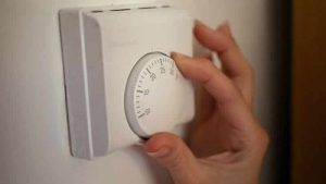 İngiltere enerjide tasarrufa gidiyor