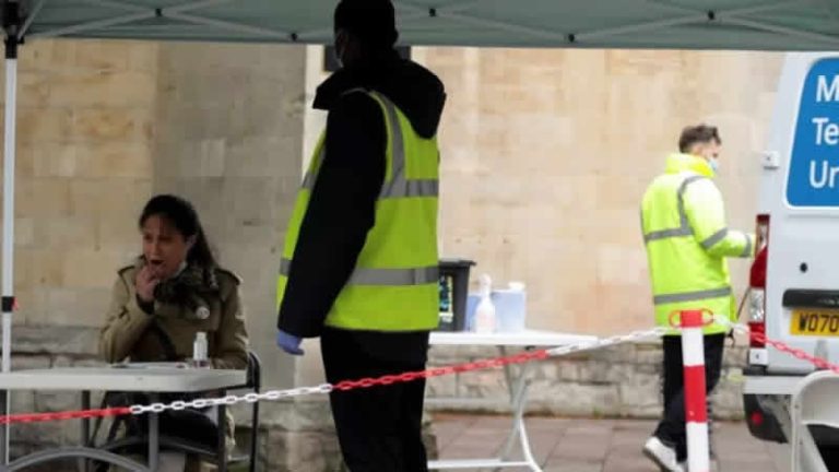 Birleşik Krallık Sağlık Ajansı, Covid istatistiklerinin yayınlanmasına son veriyor