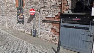 Exeter’de bir barda bilinmeyen bir madde kullanan 16 yaşındaki kız hayatını kaybetti