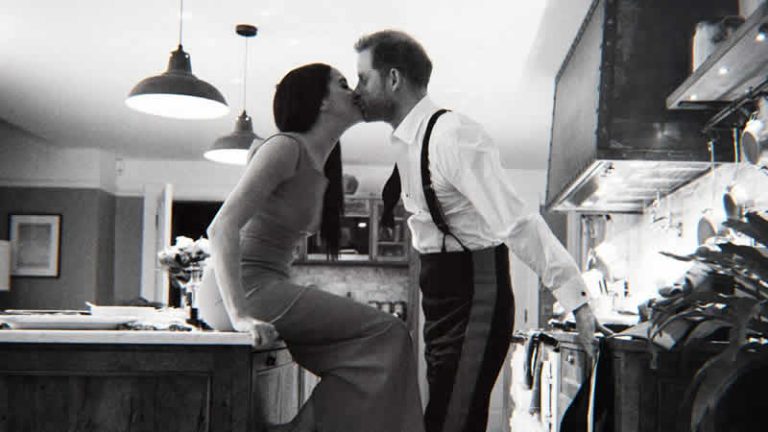 Harry ve Meghan belgeselinden yeni fragman: Bu aileye giren kadınlar acı çekiyor