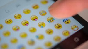 İngiliz polisinden ’emoji’ uyarısı: “Uyuşturucu kullanımını yaygınlaştırabilir”