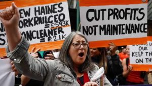 İngiltere hükümeti grev dalgasını durdurmak için yeni yasa hazırlıyor