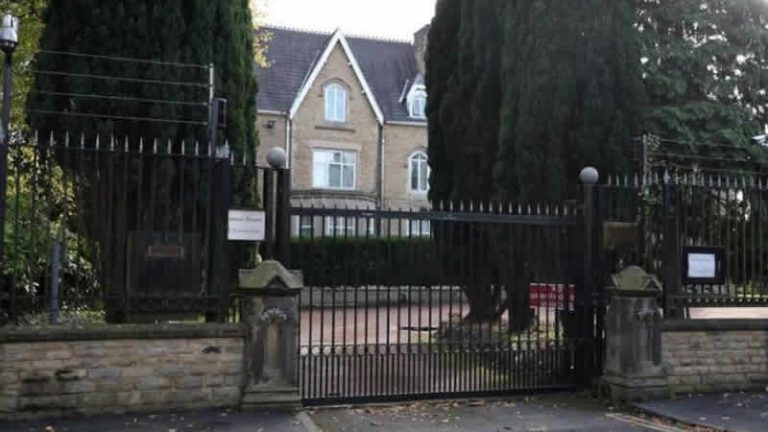 İngiltere’de protestocuların darbedilmesiyle bağlantılı 6 Çinli diplomat ülkeden ayrıldı