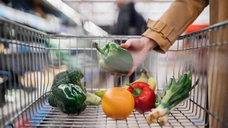 İngiltere’de taze gıda fiyatları artmaya devam ediyor