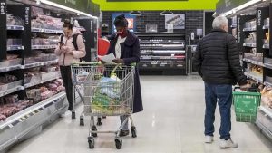 İngiltere’de yıllık enflasyon geriledi