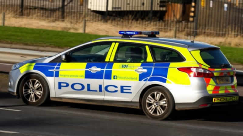 İskoçya’da polis arabasının çarptığı 62 yaşındaki adam öldü