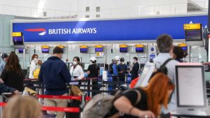 Londra, Heathrow’da uçak bileti satışları durduruldu!