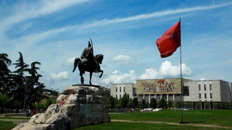 Arnavutluk, İngiltere’ye sözlü nota verdi