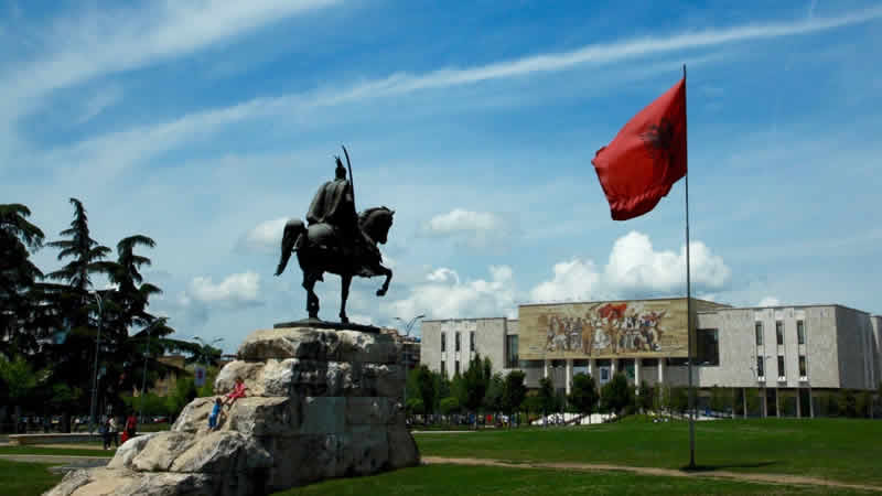 Arnavutluk, İngiltere’ye sözlü nota verdi