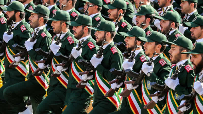 İngiltere, İran Devrim Muhafızları ordusunu ‘terör örgütü’ ilan edecek