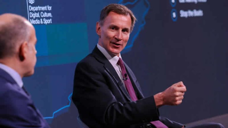 İngiltere Maliye Bakanı, hükümetin büyümeyi artırma planını açıkladı