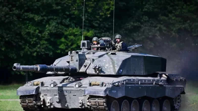 İngiltere Ukrayna’ya bu kez de Challenger 2 tankları gönderecek
