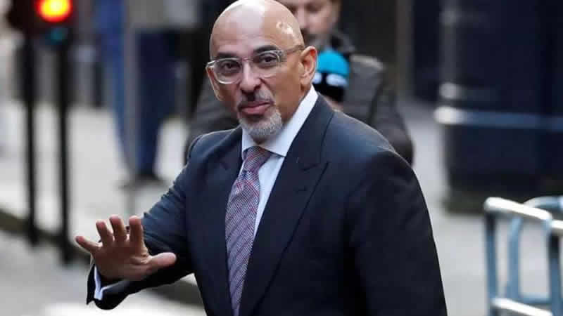 İngiltere eski Maliye Bakanı’na “vergi kaçırma” cezası