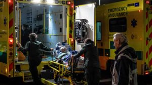 İngiltere ve Galler’de ‘ambulans’ çalışanları grevde