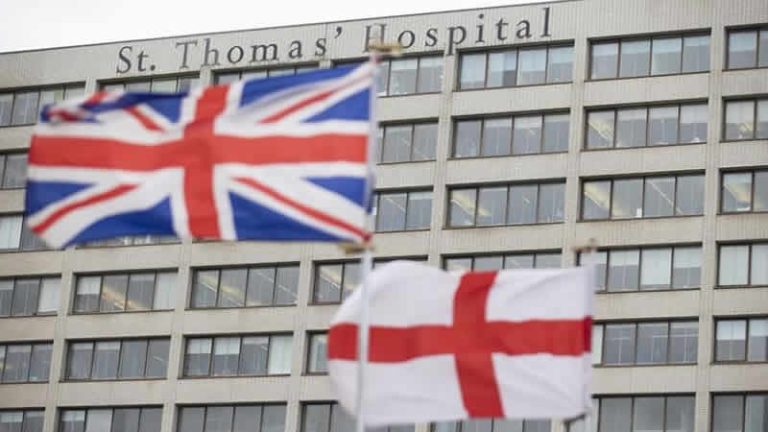 İngiltere’de doktorlardan sağlık sistemindeki krize ilişkin acil toplantı çağrısı