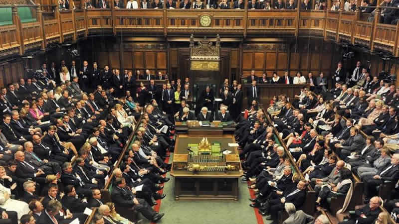 İngiltere’de grevleri kısıtlayan tasarı Avam Kamarası’ndan geçti