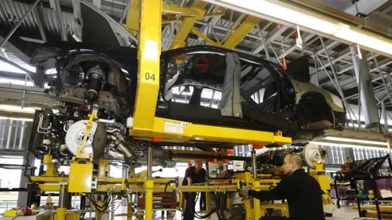 İngiltere’de otomobil üretimi düştü