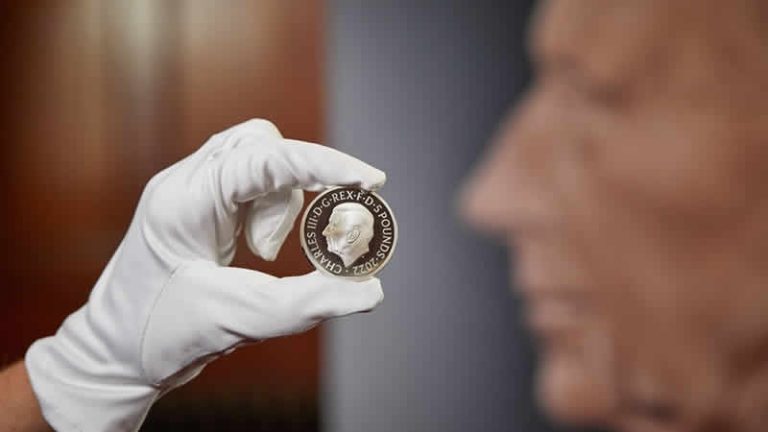 Kral Charles’tan İngiltere hazinesine 1 milyar sterlinlik katkı