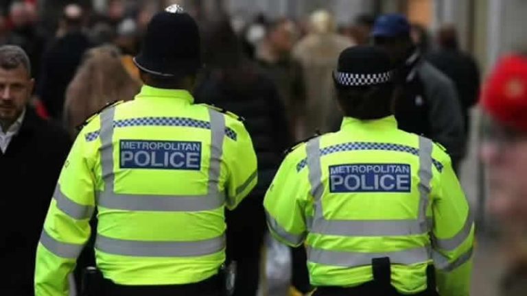 Londra’da 800’den fazla polis, taciz ve şiddet şikayetleri nedeniyle inceleniyor