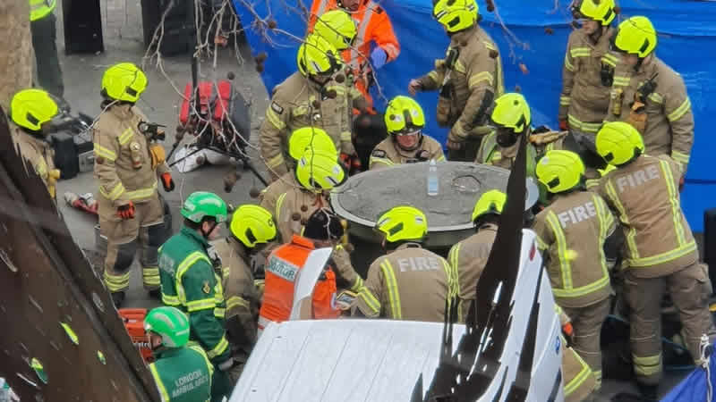 Londra’da bir işçi hidrolik tuvaletin altında kalarak hayatını kaybetti