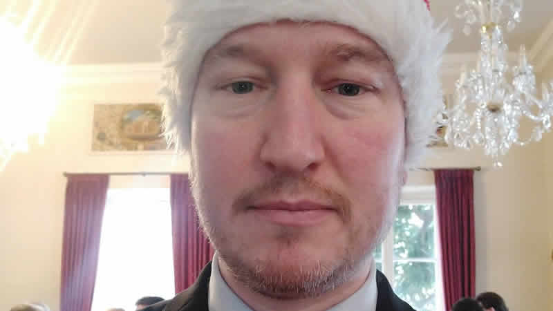 İngiliz milletvekilinin mesajı ülkeyi karıştırdı: “Muhtemelen fahişedir”