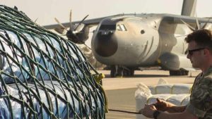 İngiltere Türkiye’ye sahra hastanesi gönderdi