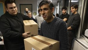 İngiltere’de 15  yardım kuruluşundan depremzedeler için ortak kampanya