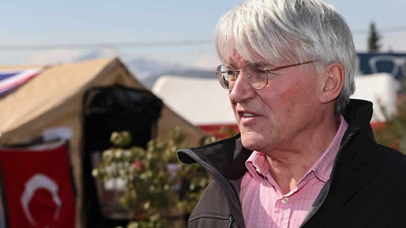 “Türkiye’ye bu korkunç felakette yardım etmeye kararlıyız”