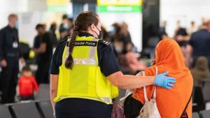Birleşik Krallık iltica otellerinden yararlanan özel şirketler karını artırdı