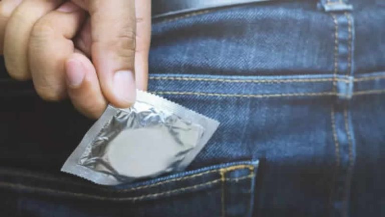 Cinsel ilişki sırasında gizlice prezervatif çıkarmak tecavüz sayıldı