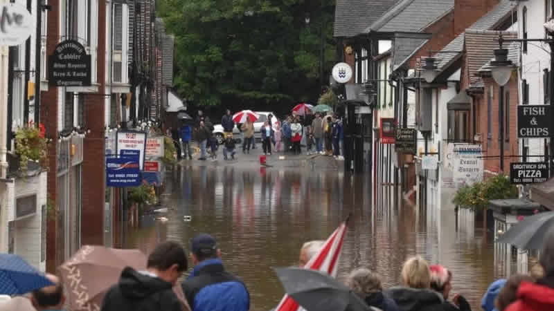 İklim değişikliği İngiltere’deki sel zarar faturasını %20 artırabilir
