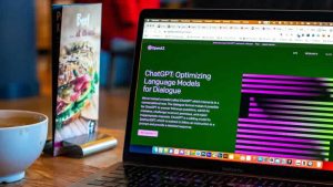 İngiliz istihbaratından yapay zekâ sohbet botlarına karşı uyarı