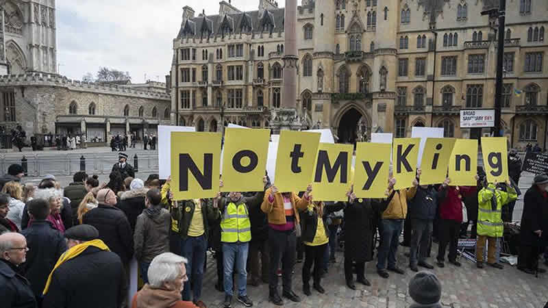 Londra’da monarşi karşıtı protesto