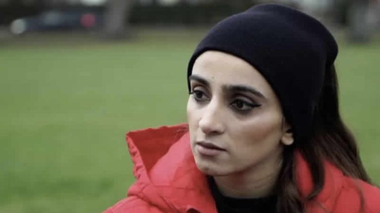 İngiltere’ye getirilen Afgan kadınların bazılarının futbolcu olmadığı ortaya çıktı