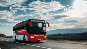 İstanbul’dan Londra’ya 56 günde otobüs yolculuğu