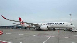 Manchester’a giden THY uçağı yarı yoldan geri döndü