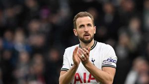 Tottenham’ın yıldızı Harry Kane efsaneler arasına girdi