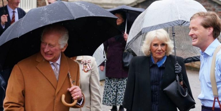 Kral ve Kraliçe, “Yorkshire’ın gıda başkenti” olarak anılan bir bölgeyi ziyaret ettiler