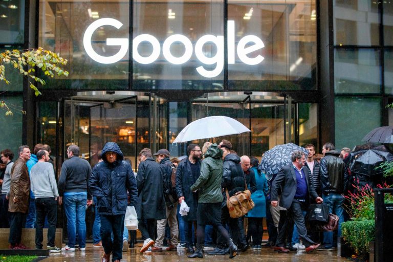Google çalışanları Londra’da iş bıraktı