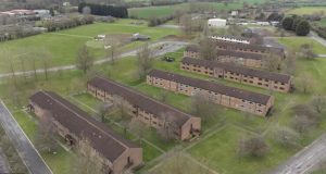 İngiltere hükümeti sığınmacıları askeri üsse yerleştirecek