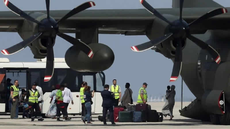 İngiltere, Sudan’daki 1888 vatandaşını tahliye etti