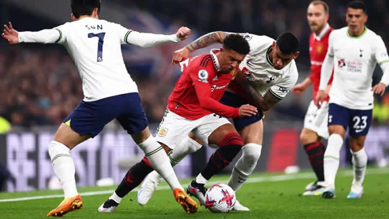 Londra’da 4 gollü maçın galibi yok